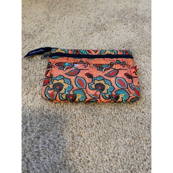 Simply Southern Floral Pattern Wristlet Wallet 7.5"‎ x 5" - Picture 1 of 6